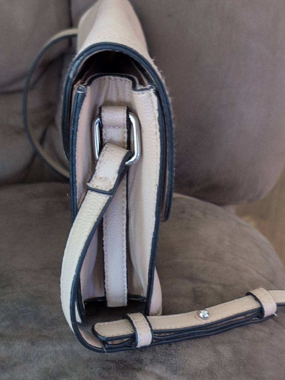 Pimkie Women's Leather Crossbody Bag in Light Blush - Picture 2 of 5